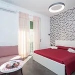 Fiorini - 4*