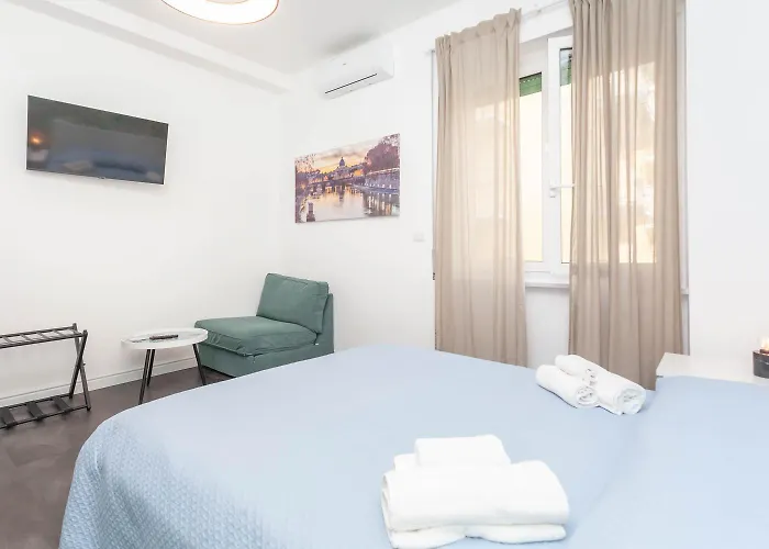 Fiorini - بيت ضيافة روما